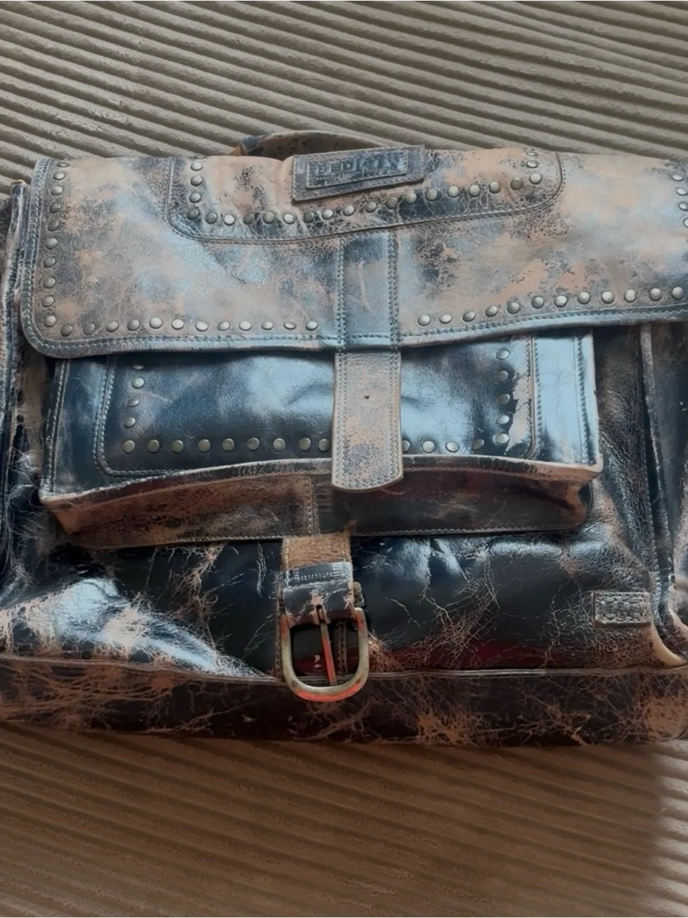 Bed Stu distressed black